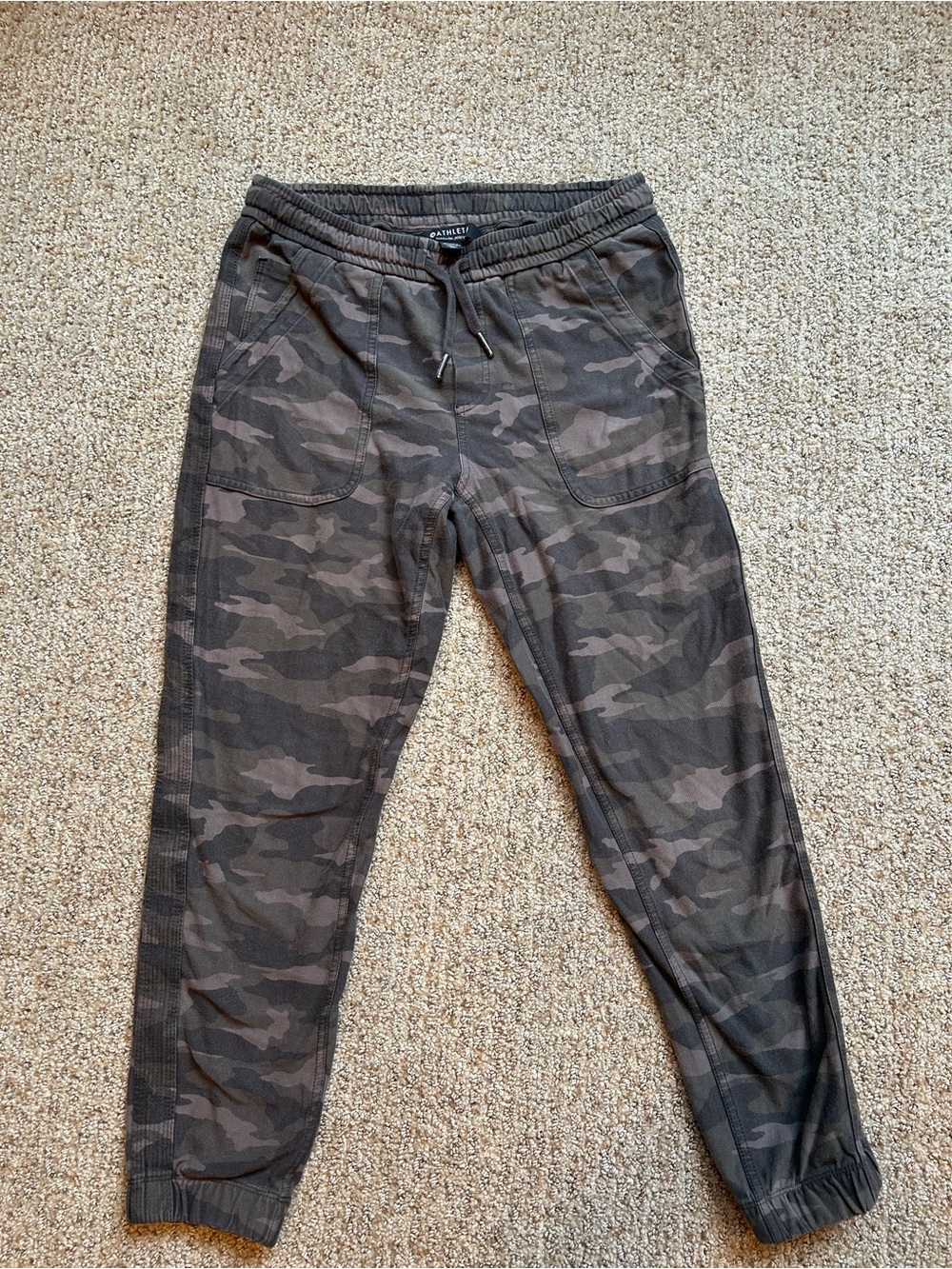 Women’s Athleta 4P Farallon Camo Jogger